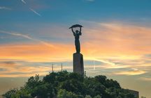 Guided tour to Budapest's photogenic places with a local