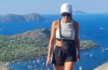 Guided hike to the great crater of Vulcano Island