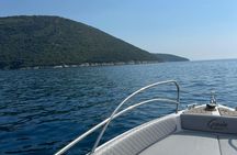 Sarandë boat tour to hidden caves and beaches with snorkelling