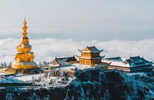 Private tour from Chengdu to Mount Emei with lunch and cable car