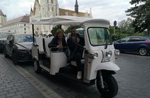 Budapest guided tour by electric tuk tuk