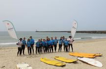 Half-day tailored surf lessons in the Porto region