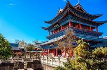 Customized private day tour of Lijiang city highlights with lunch