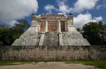 Chichen Itza expert guided tour with lunch