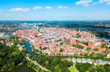 Lübeck best intro city walking tour with a local