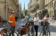 Bordeaux higlights bike tour with a local guide