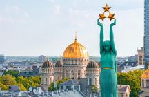 Introductory walking tour of Riga with a local guide