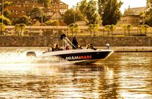 30-minute motorboat cruise along the Vistula River in Warsaw