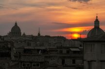 Rome piazzas and fountains sunset guided tour with aperitivo