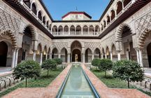 Royal Alcazar, Cathedral and Giralda small group tour