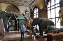 Vienna Self-Guided Audio Tour with Weltmuseum Wien Heldenplatz ticket