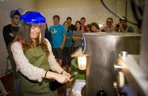 Penedès vineyard tour with wine tasting and cava-making workshop