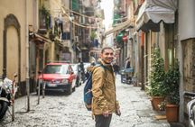 Half-day private and personalized walking tour of Naples