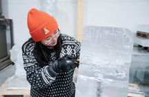 Ice sculpting, sauna, hot tub and dining experience in Rovaniemi