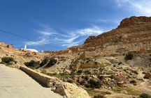 4x4 Tataouine and surroundings with filming locations and Berber lunch