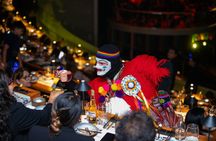Peruvian cuisine and traditional dance night experience in Lima