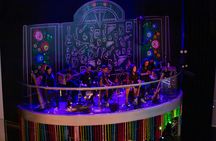 Peruvian cuisine and traditional dance night experience in Lima