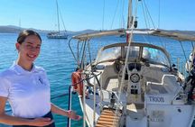 Morning half-day private yacht cruise in Milos