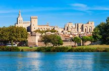 Avignon city highlights walking tour with a local guide