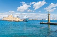 Guided tour of Mandraki harbour and Rhodes Old Town