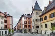 Chambéry city highlights walking tour with a local guide