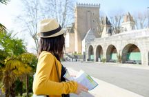 Pau city highlights walking tour with a local guide