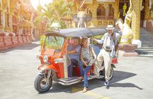 4-hour private tour of Chiang Mai's Old City by tuk-tuk