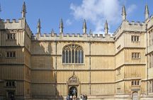 Town and gown tour with Divinity School entry ticket