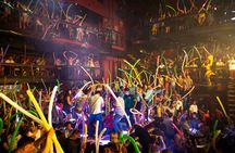 Family-friendly Coco Bongo Sunset Show in Cancun