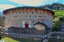 Private day-escape to Tianluokeng Tulou from Xiamen