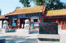 Private tour of ancient Nanjing with a local guide