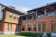 Full-Day Beitou and Yangmingshan Guided Tour from Taipei