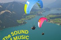 Tandem Paragliding above the Wolfgangsee in Salzkammergut