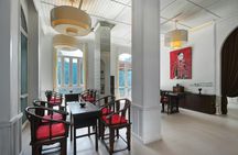 55-minute signature aromatic candle massage at Kee Spa