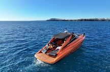 Luxury yacht trip to Lobos Island