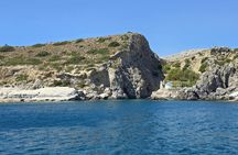 Boat trip by turtle submarine