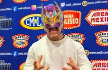 Wrestling guided tour in Mexico City
