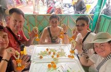Private Thai floral artisan tour with market and temple visit