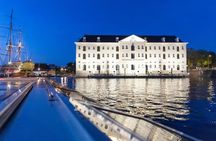 Amsterdam winter evening cruise with snacks and drinks options