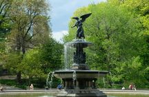 Retiro Park guided walking tour with tapas tasting in Madrid