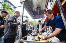 Chongqing local market tour with optional self-service breakfast