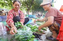 Chongqing local market tour with optional self-service breakfast