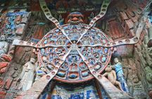 Private tour of Baodingshan Grottoes and Chongqing's local cuisine