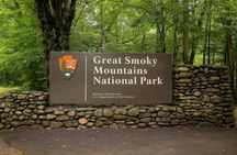 Cades Cove and Great Smoky Self-Guided Bundle Tour
