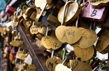 Paris hidden Montmartre guided tour