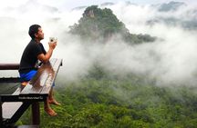 Private sunrise tour of Jabo Viewpoint and Nam Lod Cave from Pai