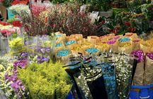 Saigon markets and streets seasonal walking tour