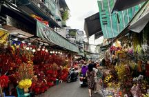 Guided tour of Ho Chi Minh City's markets and cultural landmarks
