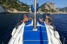 Small-group sailing tour along the Sorrento Coast