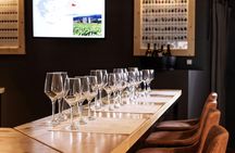 Greek white wine tasting beneath the Acropolis